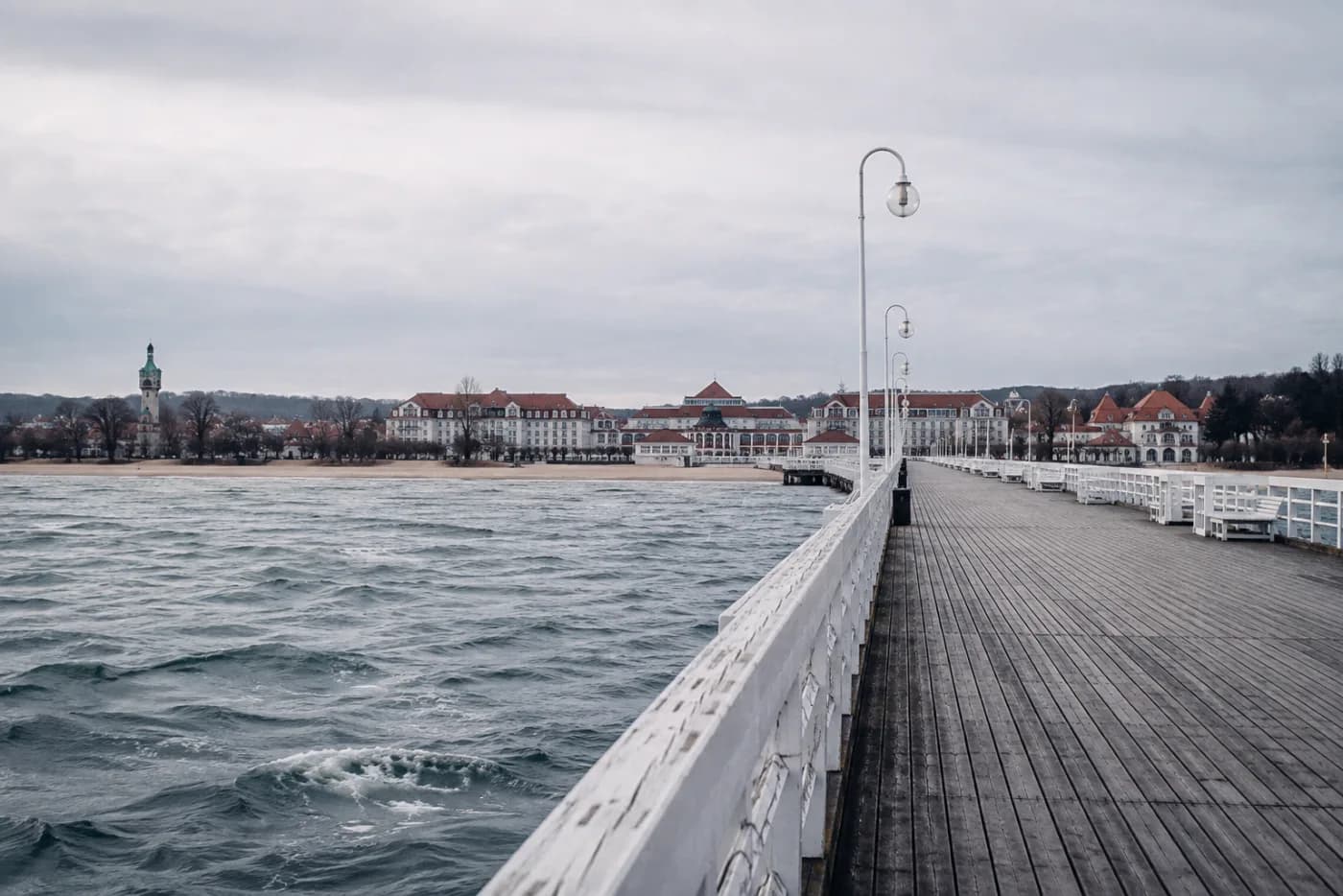 Lower Sopot vs Upper Sopot: Beachfront Glamour or Quiet Woodland Villas?
