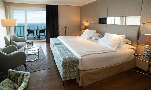 PREMIUM Room at Mercure San Sebastián Monte Igueldo