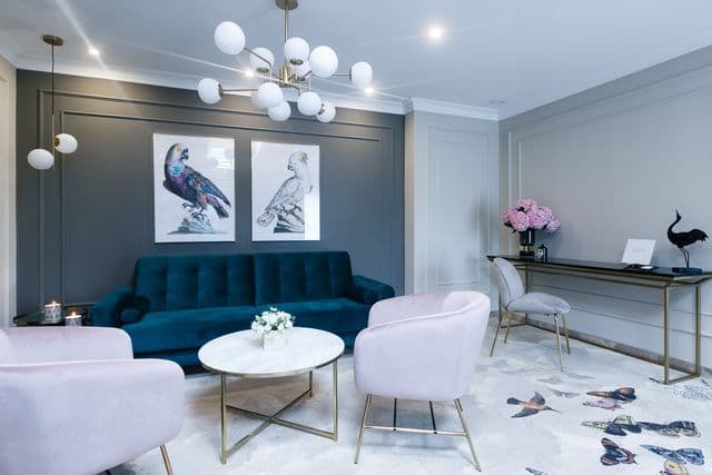 Queen Boutique Hotel
