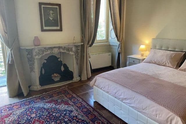 Guest room at Relais Dei Mandorli in Bergamo