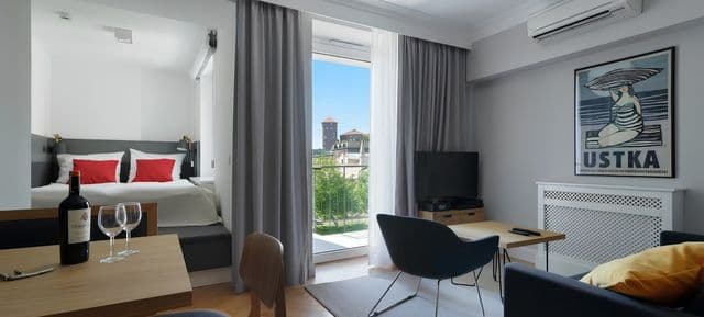 Stradonia Serviced Apartments